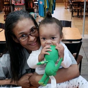 Meet your Posher, Makisha